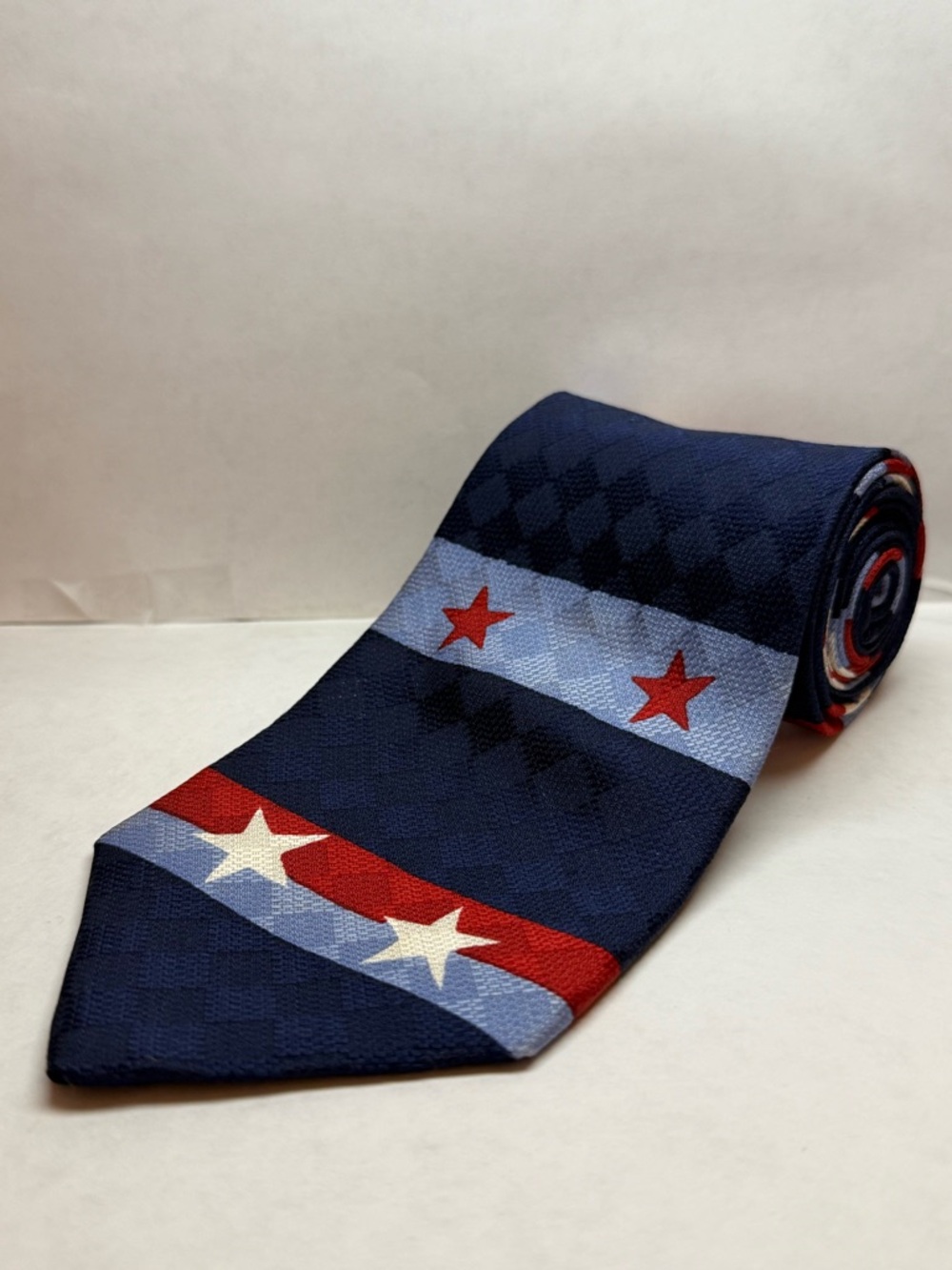 Men's Navy Star-Pattern 100% Silk Tie - Red & White Accents